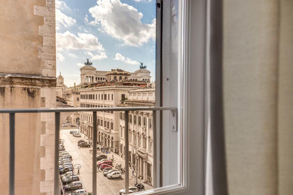 Appartamento Con Vista Sul Vittoriano Rome Exterior photo